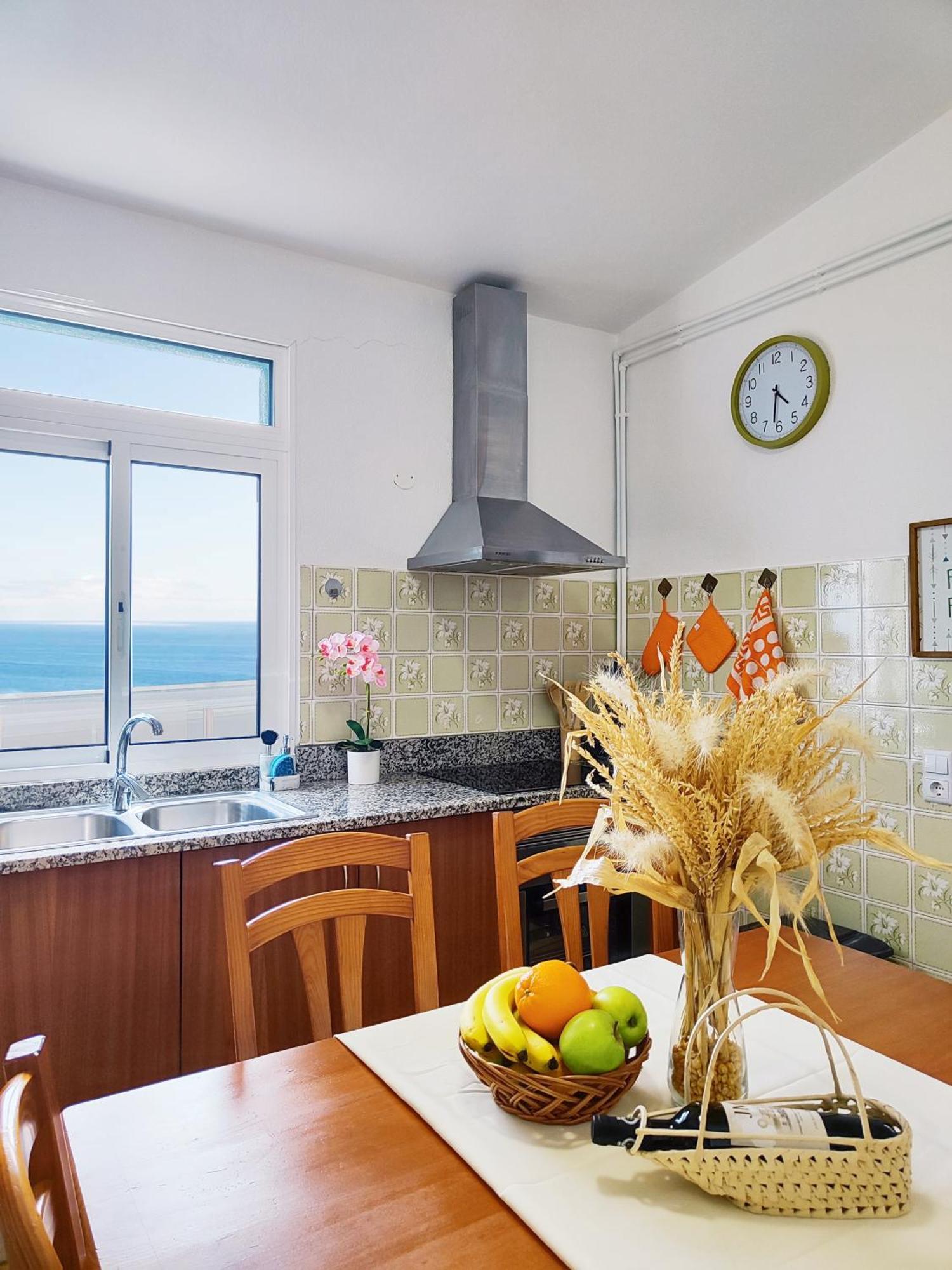 Gateone Al Airport View House Villa Machico  Kültér fotó